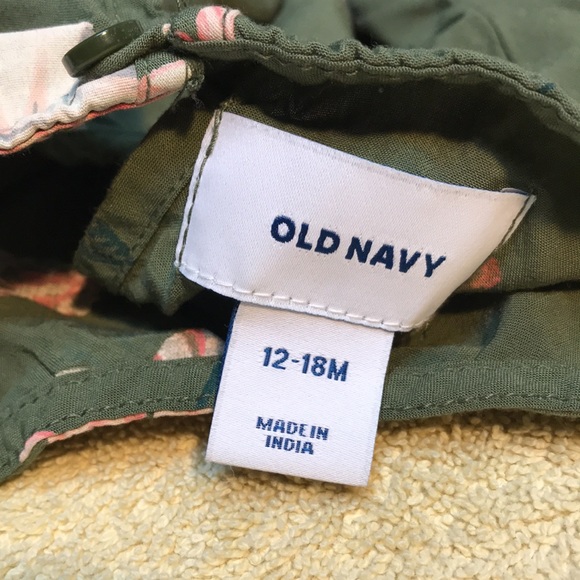 2 play outfits, PL:Baby/Old Navy, 12-18M - Picture 9 of 12
